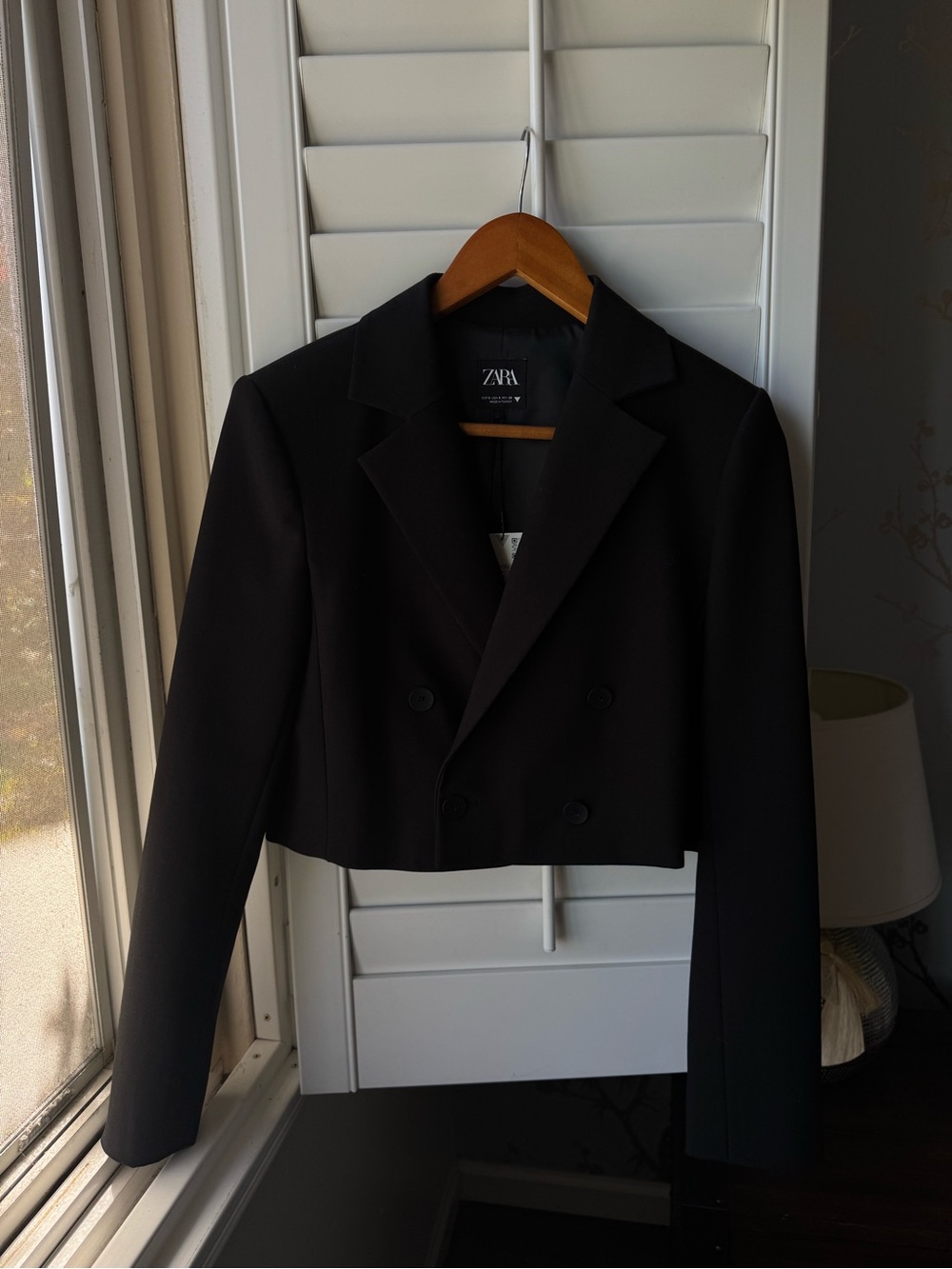 NWT Zara Black Cropped Double-Breasted Blazer – Size S